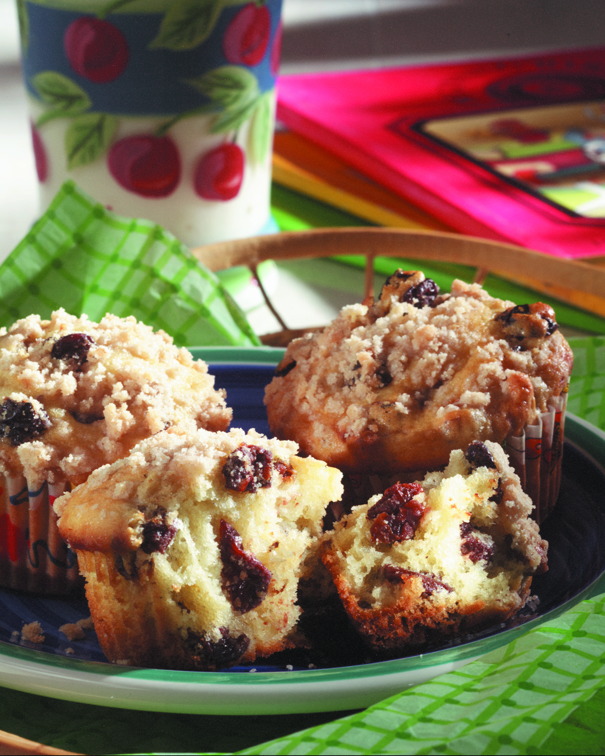 cherry oatmeal muffins