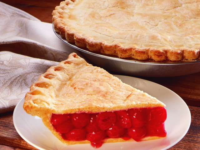 Traditional Cherry Pie